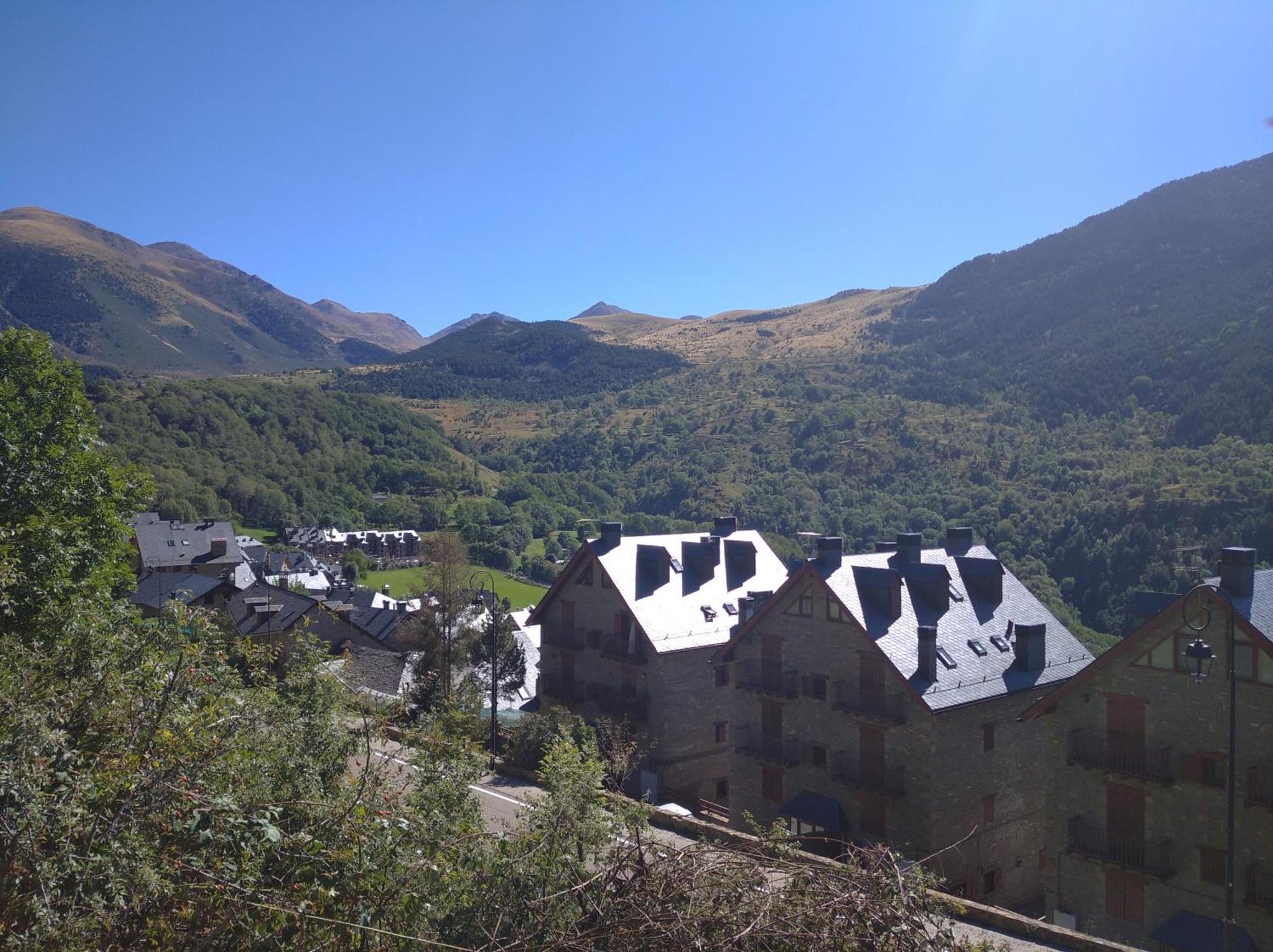 Apartamento Con Terraza Y Vistas Panoramicas En Tauell Exteriér fotografie